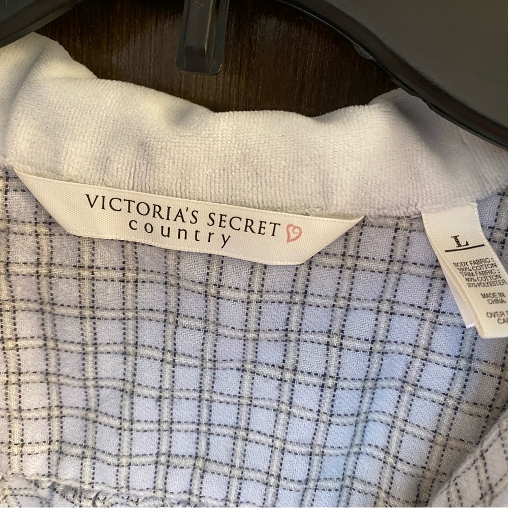 Victoria Secret sleep shirt size L baby blue plaid
